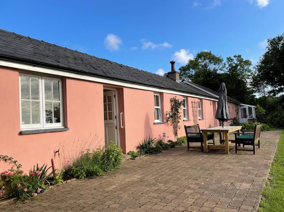 Millbay Cottage: Wonderful River Views Cosheston Exteriér fotografie